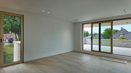 Luxueuze en energiezuinige penthouse met riant terras in de Leopoldlaan! - Photo 3