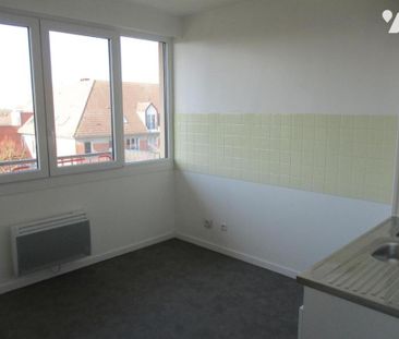 Seclin, studio 30 m 2 avec cuisine séparée, résidence Philippe de G... - Photo 4