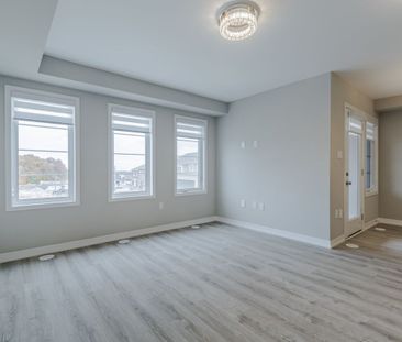 For Lease - 125 Toucan Trail, Oakville, Ontario - Photo 3