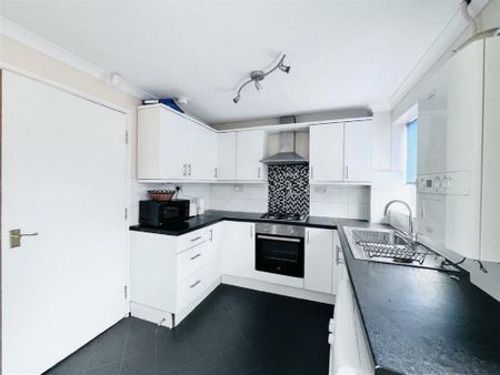 2 bedroom house share to rent - Photo 3