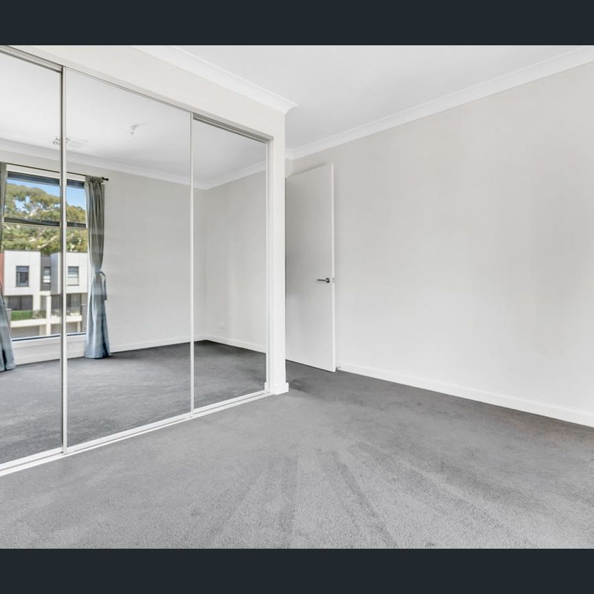 Your Executive Lifestyle Awaits! - Photo 1