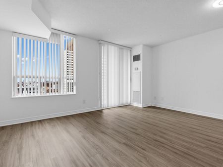 For Lease - 43 Eglinton Avenue Unit# 1801, Toronto, Ontario - Photo 2