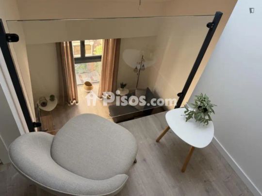 Piso en alquiler en Centro - Photo 1
