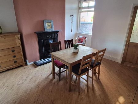 3 bedroom terraced house to rent - Photo 5
