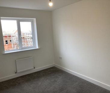 3 bedroom end of terrace house to rent - Photo 5