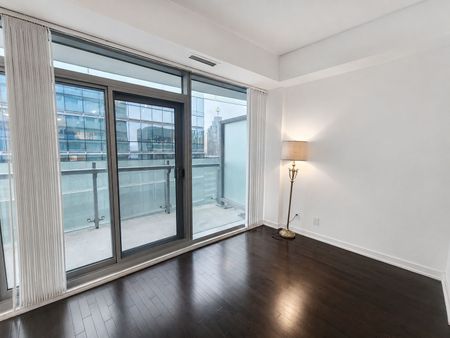 For Lease - 14 York Street Unit# 4309, Toronto, Ontario - Photo 2