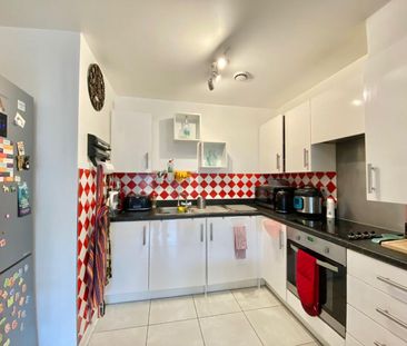 1 bedroom Flat To Let - Photo 5