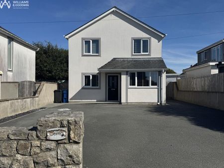 5 bedroom detached house to rent - Photo 2