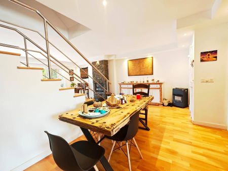 3 room luxury House for rent in Marbella, Spain - Photo 5