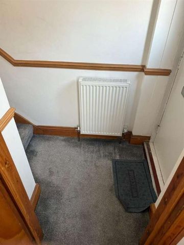 Tingley Crescent, Tingley, Wakefield, WF3 - Photo 5