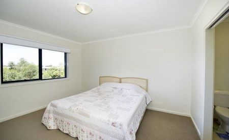 58 Quarry Circuit, Coburg, VIC 3058 - Photo 3