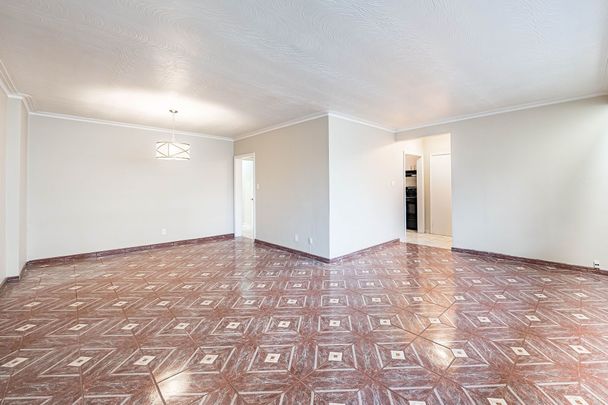 For Lease - 339 Sheppard Avenue Unit# Unit 3, Toronto, Ontario - Photo 1