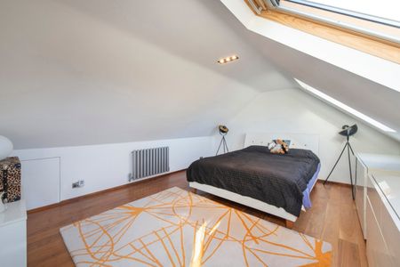 Fetcham, Leatherhead, Surrey, KT22 - Photo 3