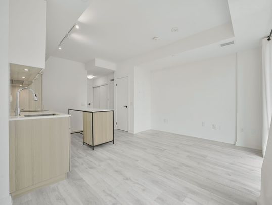 For Lease - 215 Lakeshore Road Unit# 429, Mississauga, Ontario - Photo 1