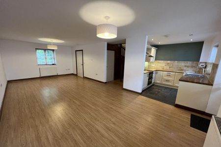 3 bedroom terraced house to rent - Photo 2