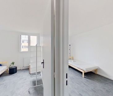 Location Appartement 4 pièces 71m² - Photo 5