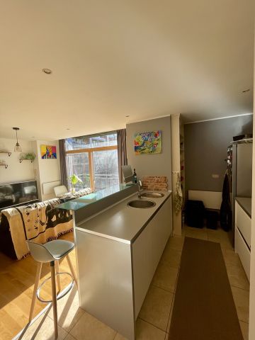 2 Bed Flat, Church Street, M4 - Photo 3