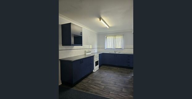 2 Bedroom Downstairs Flat - Photo 1