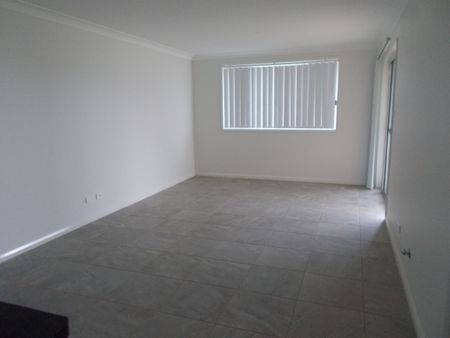 3 Bedroom Duplex in Outlook Estate - Photo 5