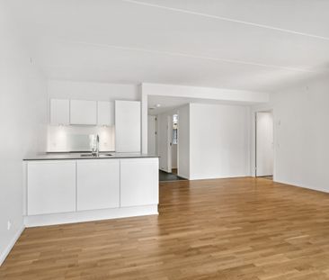 Indbydende lejlighed med lys og kvalitet i Nørresundby - Photo 6