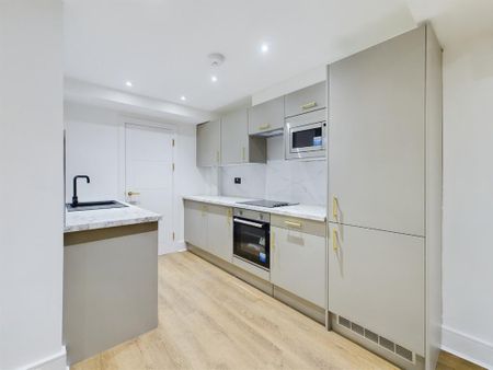 1 bedroom apartment to rent - Photo 2