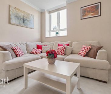 3 bedroom apartment to rent - Photo 1