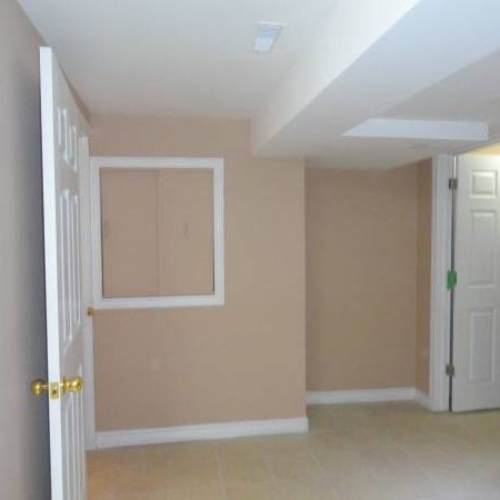 Spacious 2-Room Basement Apartment for Rent Near Eglinton & O'Connor - Photo 1