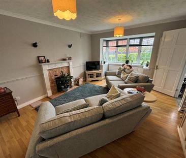 KnightsbridgeWay, Stretton, BURTON-ON-TRENT - Photo 6