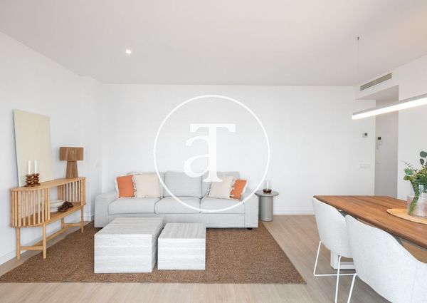 Apartment for rent with 2 bedrooms and studio with 2 bathrooms near the beach