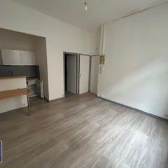 Location Appartement 1 pièce 20m² POITIERS 86000 - Photo 1