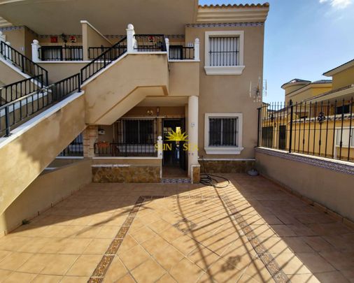 2 BEDROOM GROUND FLOOR BUNGALOW - ORIHUELA COSTA - Photo 1