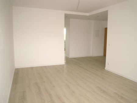 Drewitz, Erich-Pommer-Str. 16, sanierte 3-Zi mit 60,9 m² inkl. EBK und Balkon - Photo 5