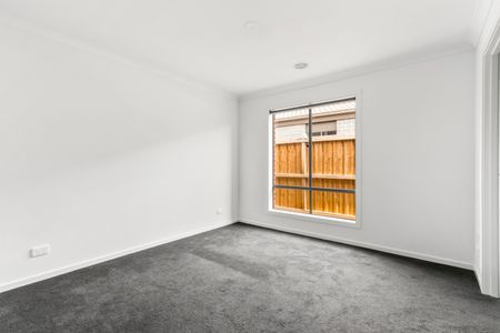 25 Isabel Street, Pakenham VIC 3810 - House For Rent | Domain - Photo 3