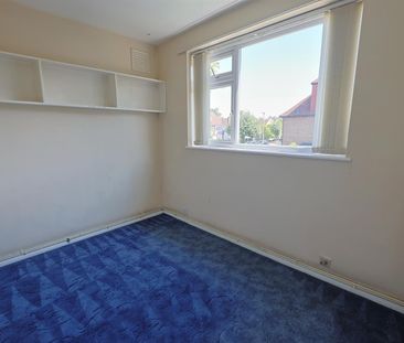 2 bed flat to rent in Murray House Sylvan Avenue, London, NW7 - Photo 1