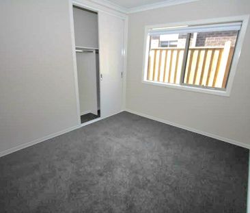 14 Arabella Circuit, Point Cook VIC 3030 - House For Rent | Domain - Photo 5