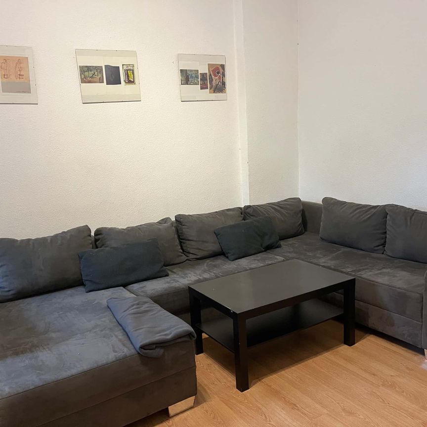 Modern apartment in perfect residential area near Kunfursdendamm - Photo 1