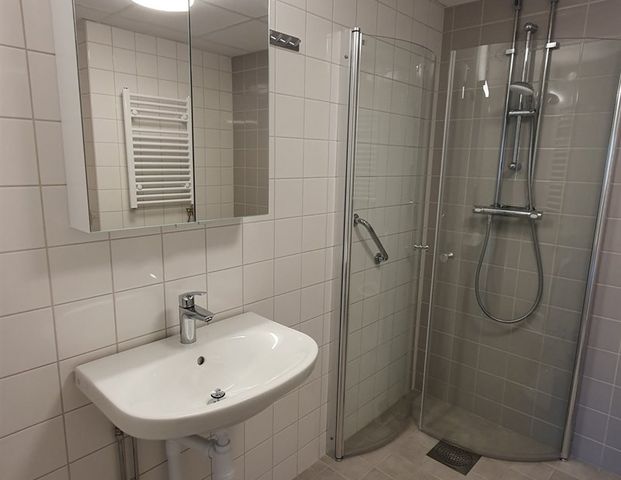Vallgatan 8 - Foto 1