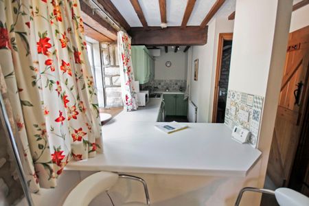 Bowbridge Lock, Stroud, Gloucestershire, GL5 2JZ - Photo 4