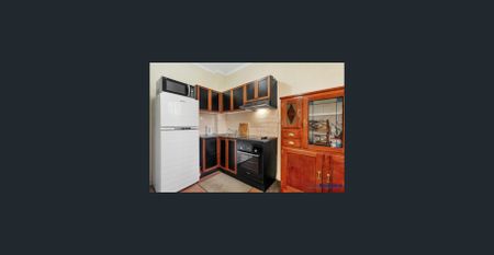 Furnished unit in the Heart of Spring Hill - Photo 4