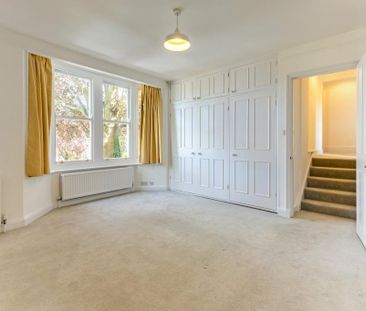 3 bedroom flat to rent - Photo 6
