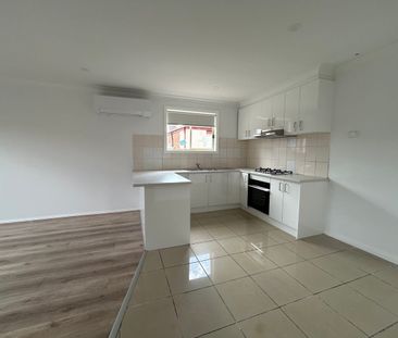 Exquisite Home for Rent - Photo 6