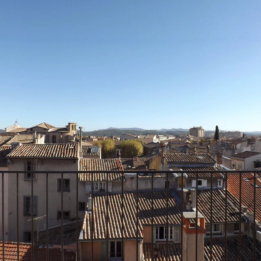 Location Appartement 3 pièces 60m² AIX EN PROVENCE 13100 - Photo 1