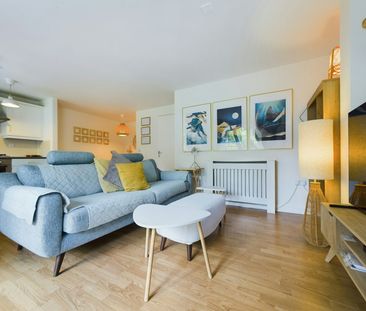 Apartment to rent on - Photo 2