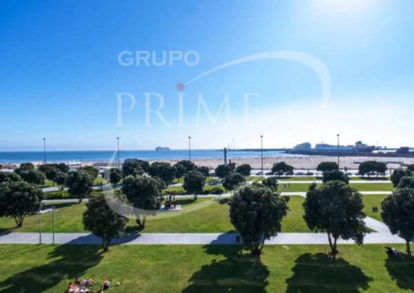 Apartamento T4 em Porto