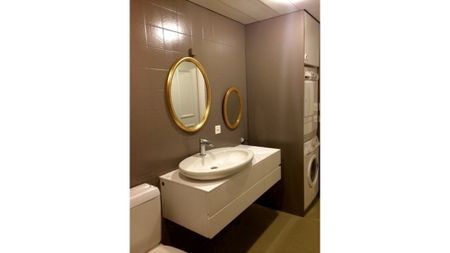 2½ Zimmer-Wohnung in Bern - Altstadt, möbliert, auf Zeit - Photo 2