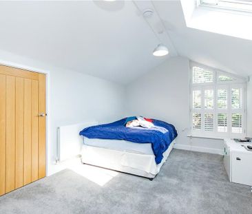 4 bedroom detached house to rent - Photo 5