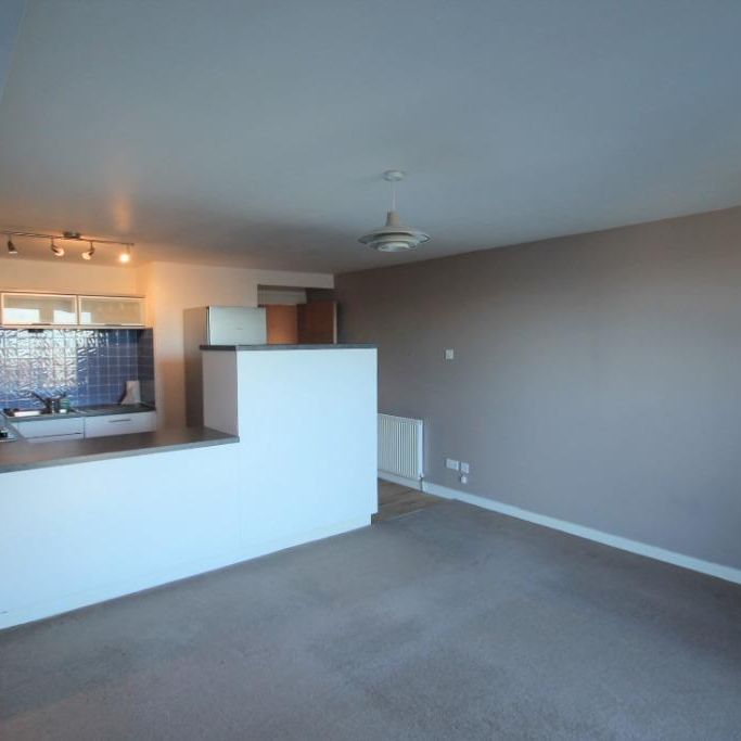 2 bed flat for rent in Liberton - Photo 1