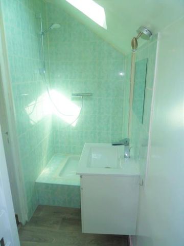 Location Appartement 1 pièce 28m² TRIEL SUR SEINE 78510 - Photo 5