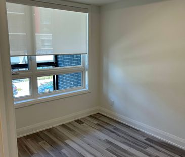 For Lease - 3250 Carding Mill Trail Unit# 221, Oakville, Ontario - Photo 6