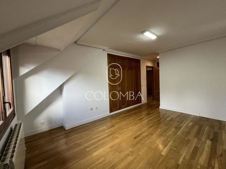 Luxury House for rent in Madrid, Autonomous Region of Madrid - Photo 4